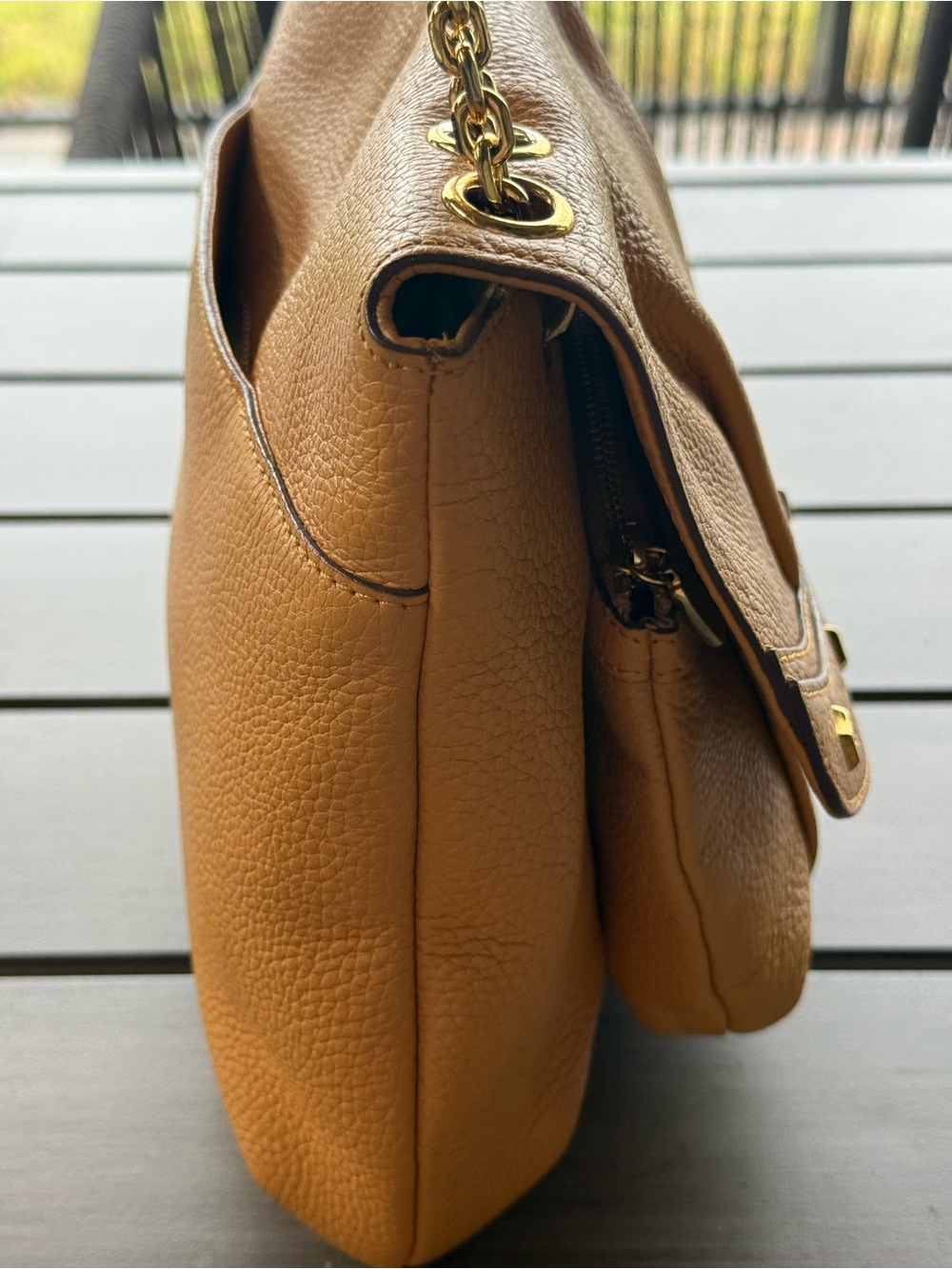 MCM light Brown Leather Shoulder Bag with Gold Chain Straps - Picture 5 of 17